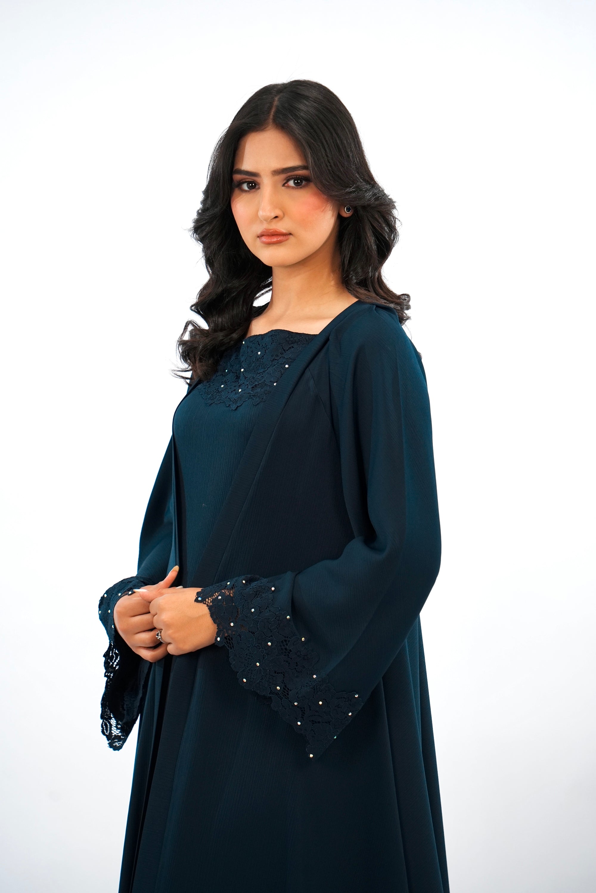 AMEERA - Abaya en 2 pièces avec foulard