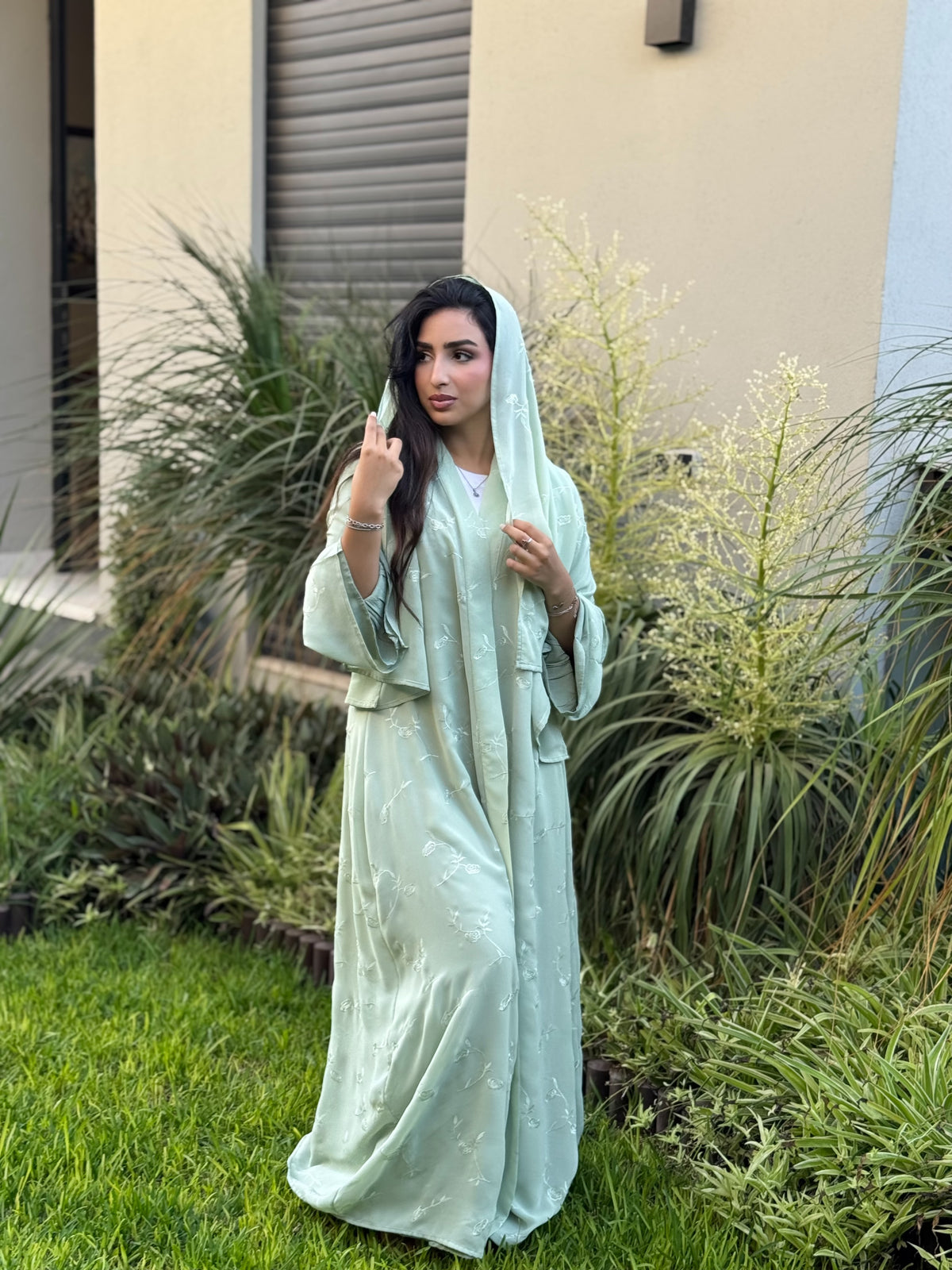 Pistacia - Abaya avec foulard