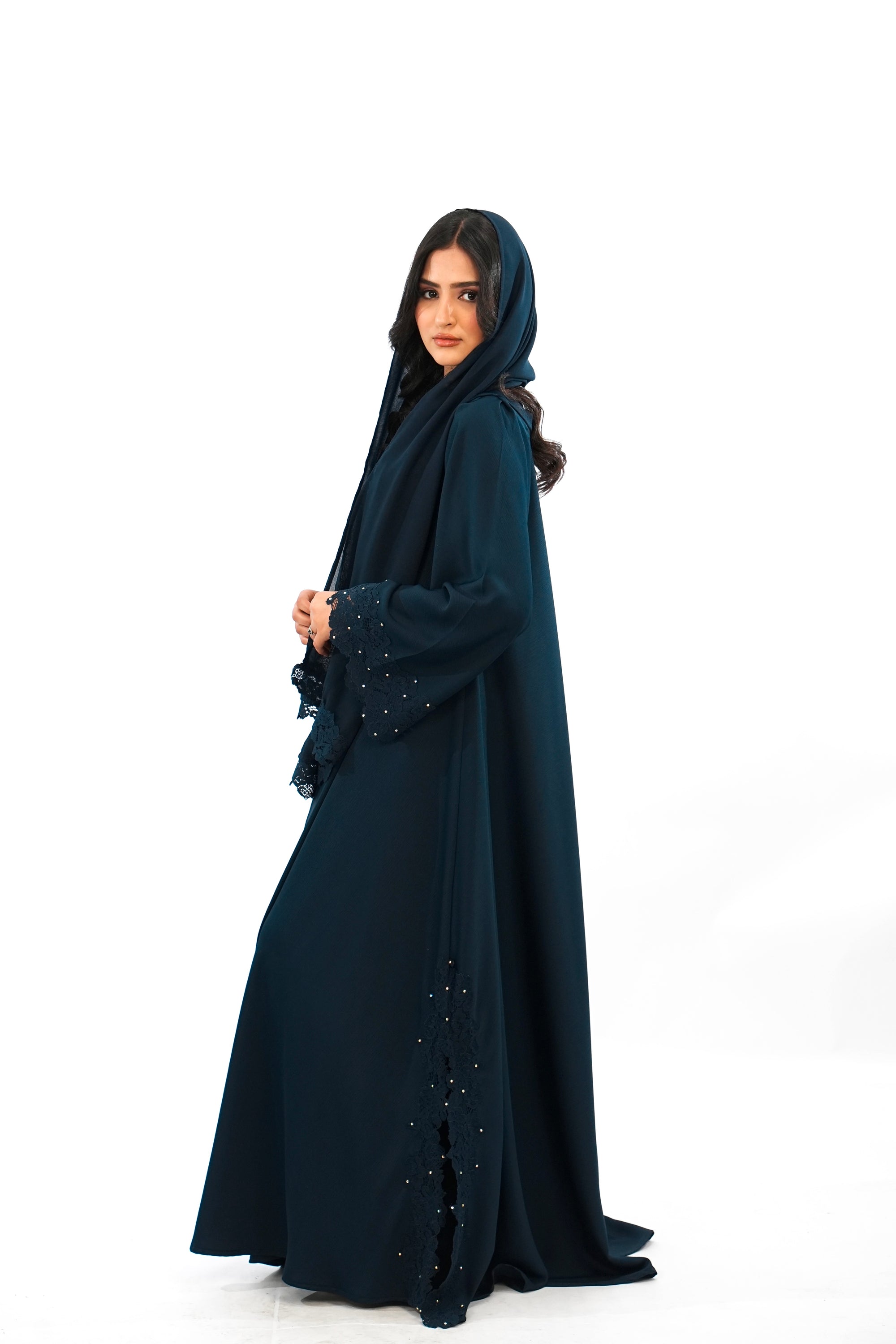 AMEERA - Abaya en 2 pièces avec foulard