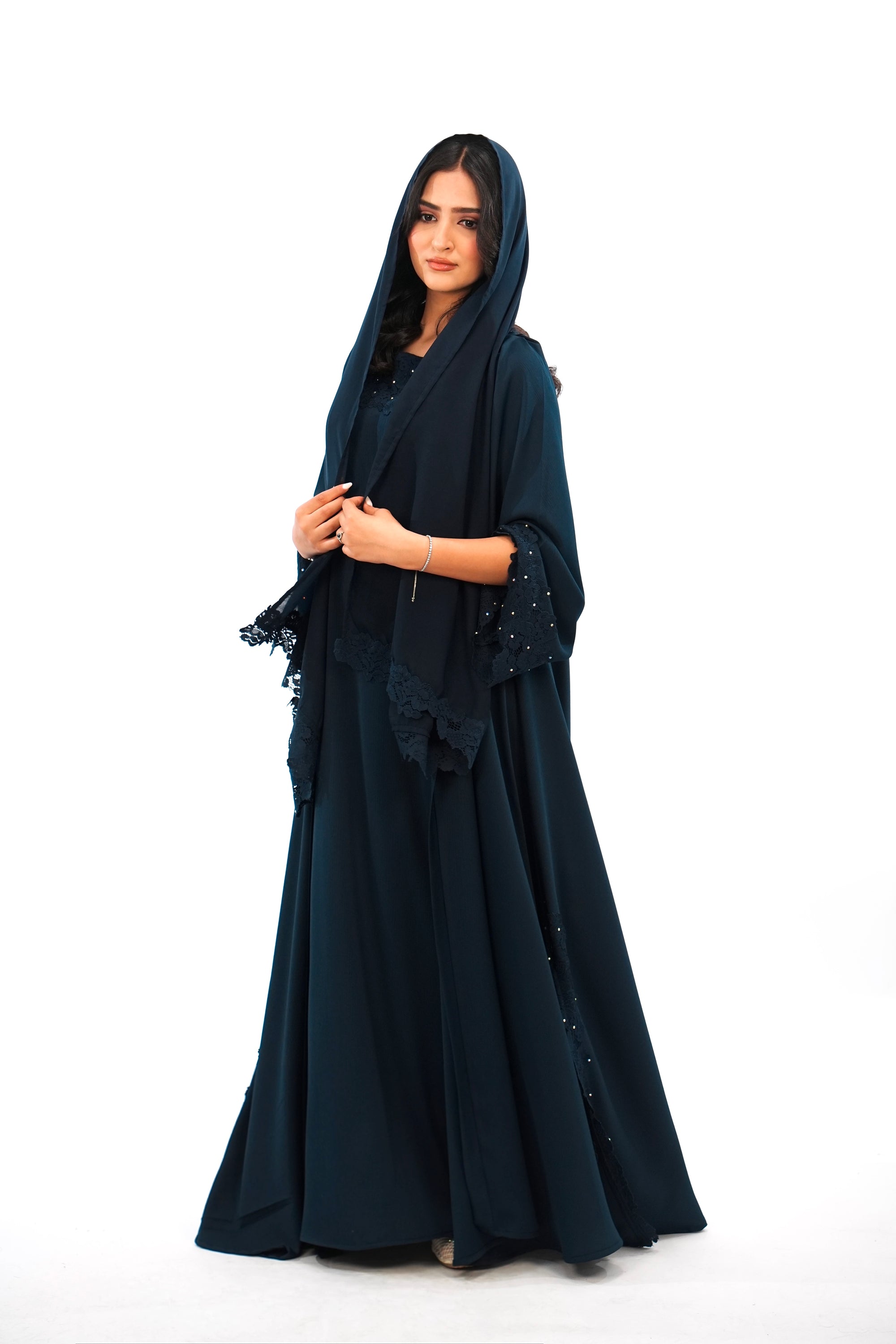 AMEERA - Abaya en 2 pièces avec foulard