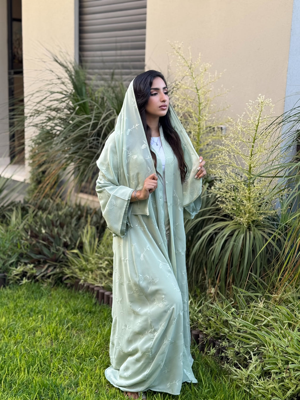 Pistacia - Abaya avec foulard
