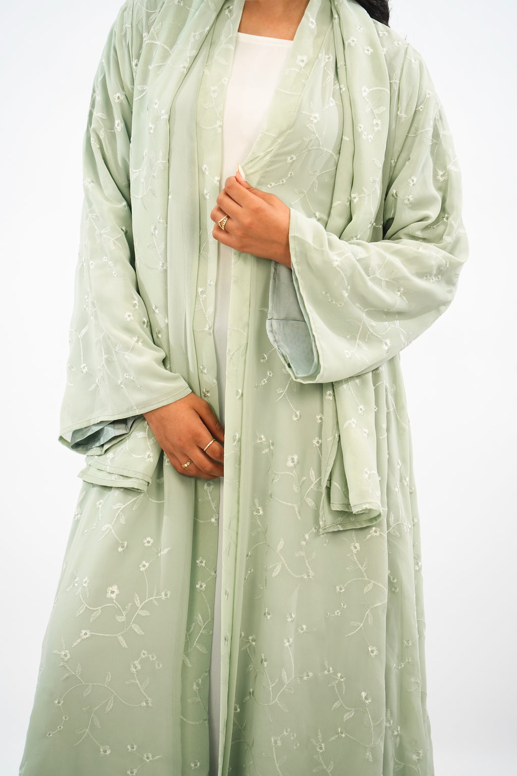 PISTACIA - Abaya avec foulard