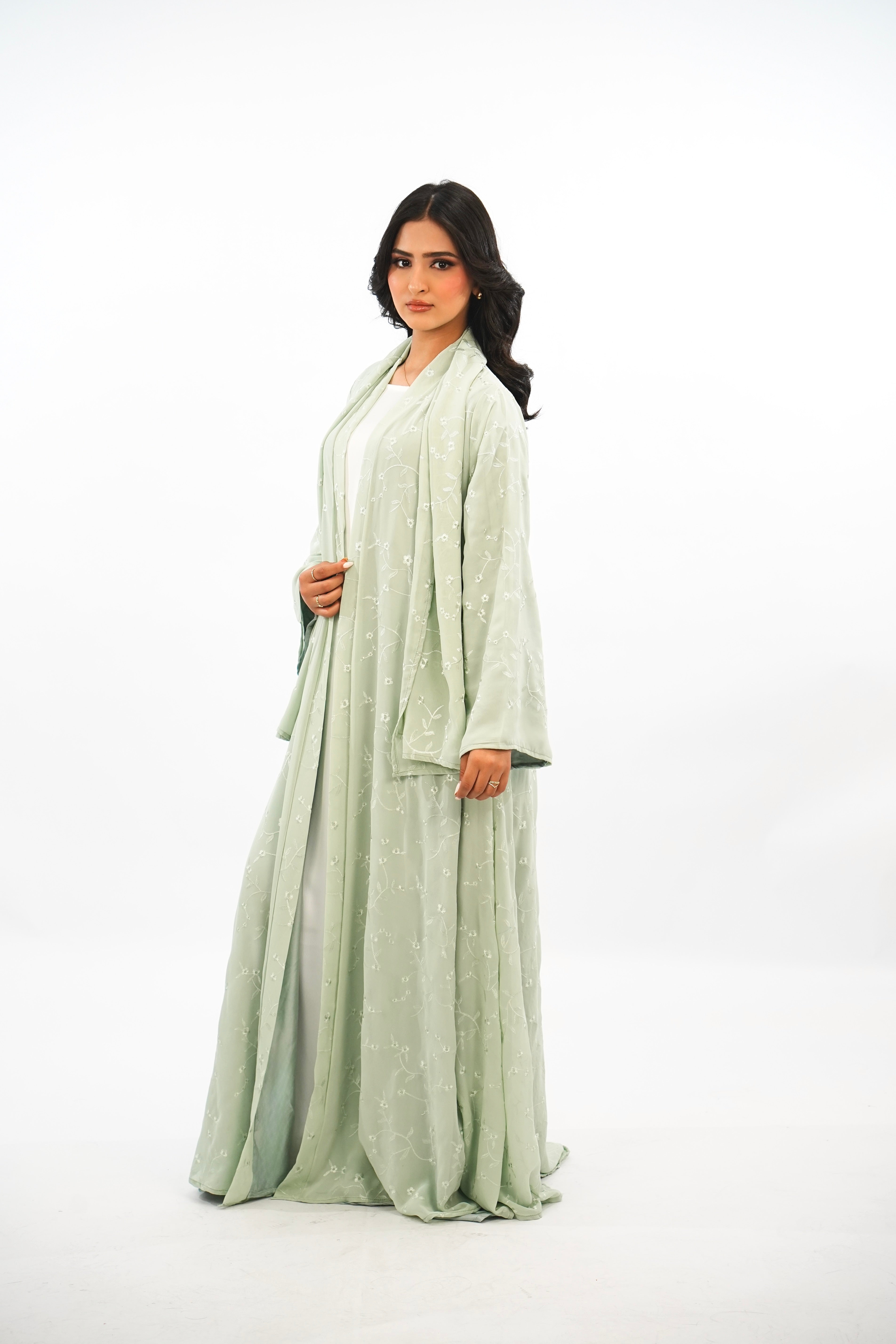 PISTACIA - Abaya avec foulard