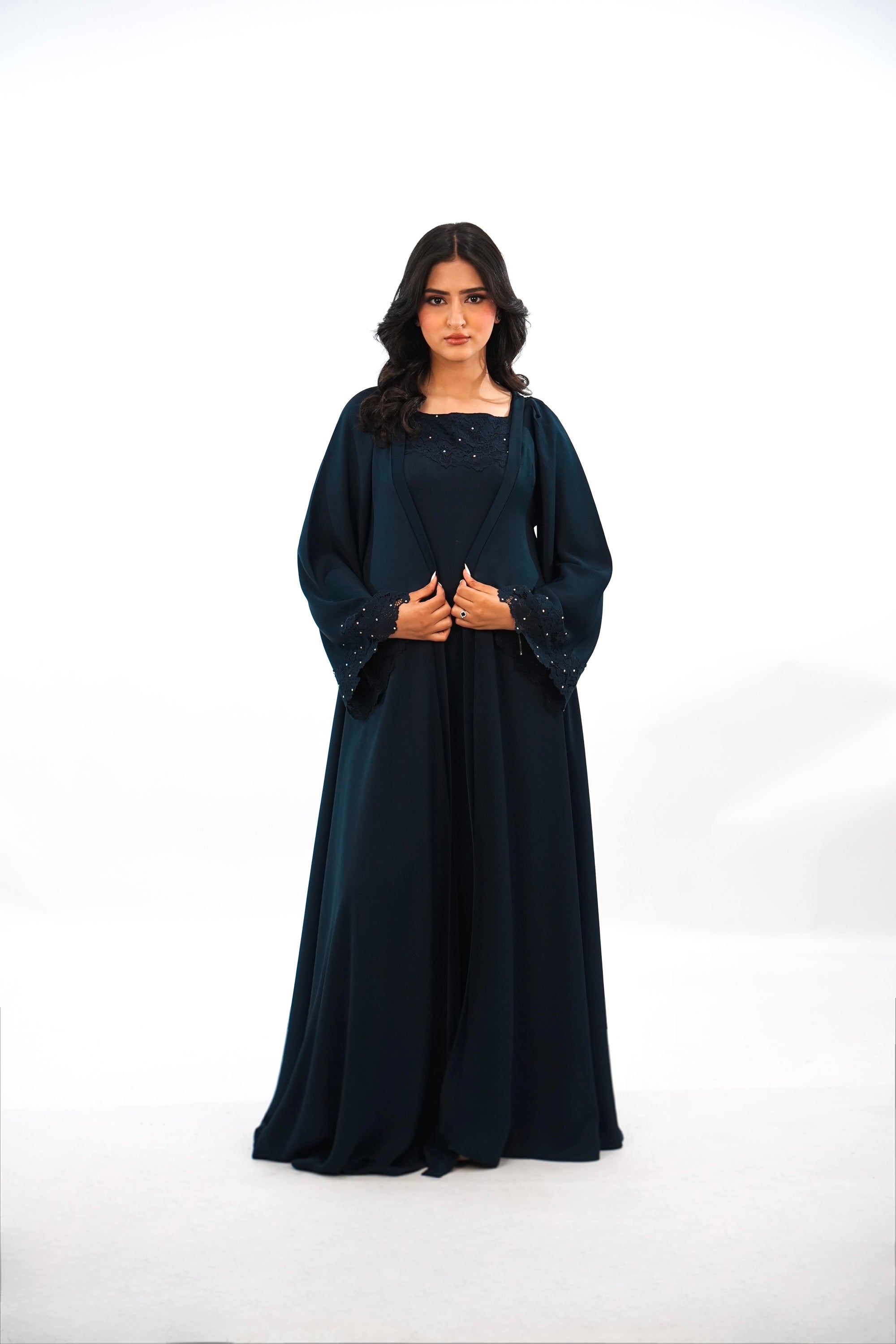 AMEERA - Abaya en 2 pièces avec foulard