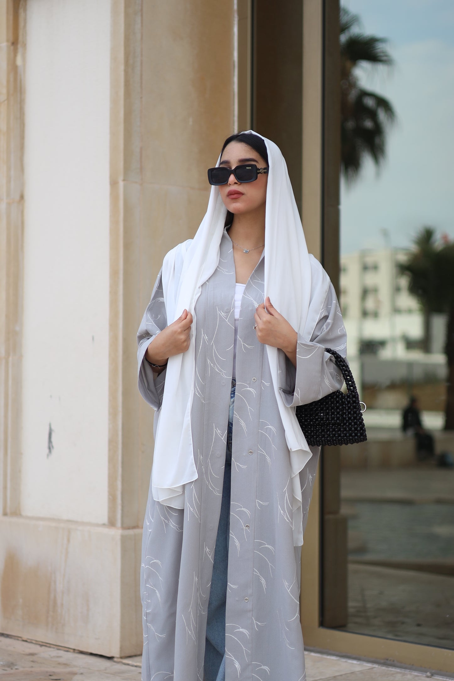 Qamar Abaya